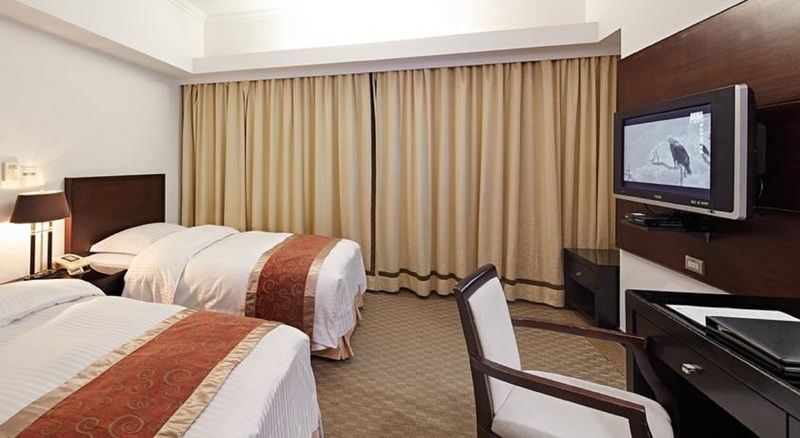 天下南隅 Provintia Hotel Тайнань Екстер'єр фото